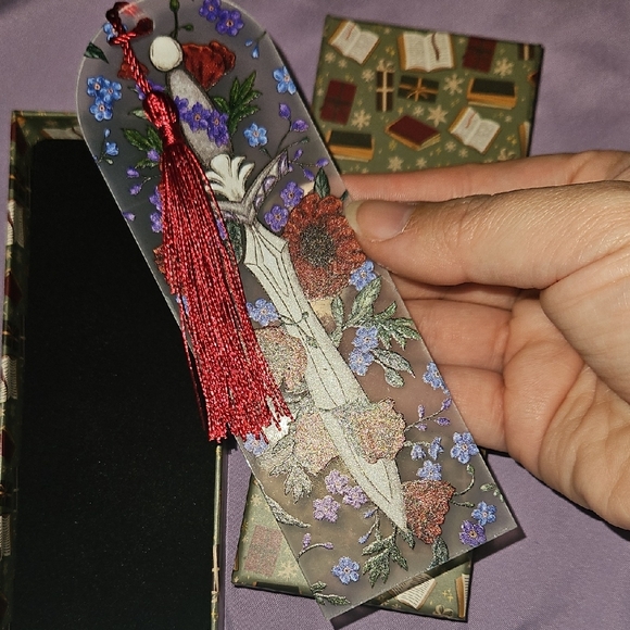 Owlcrate - Powerless Bookmark - Picture 2 of 2